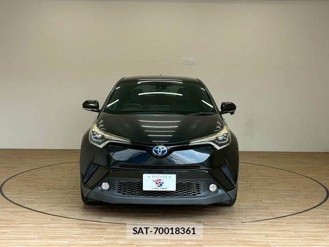 Toyota C-HR 2017-03 6670815-13