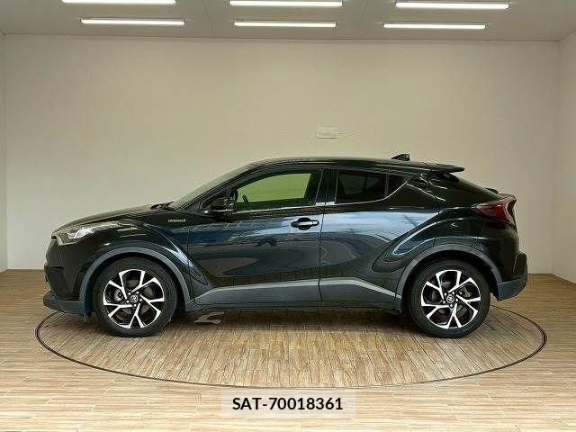 Toyota C-HR 2017-03 6670815-15