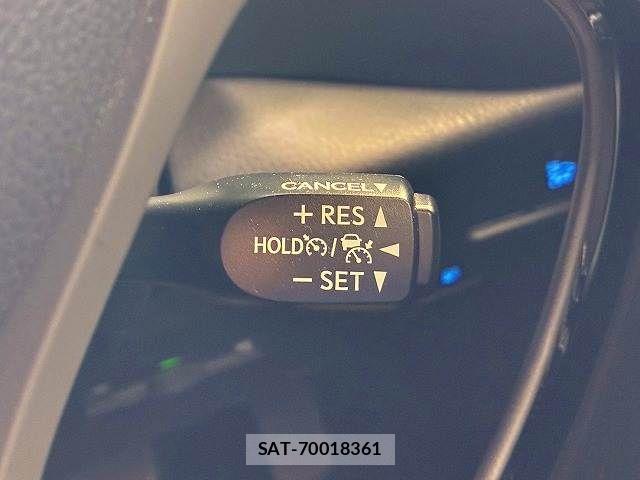 Toyota C-HR 2017-03 6670815-6