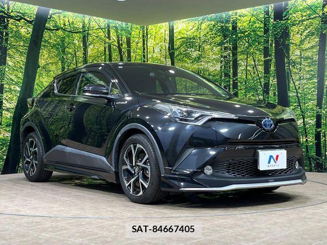 Toyota C-HR 2017-05 6675351-15