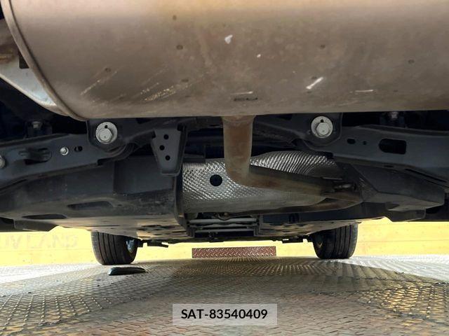 Toyota C-HR 2019-04 6675356-18