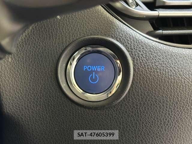 Toyota C-HR 2017-11 6690945-17