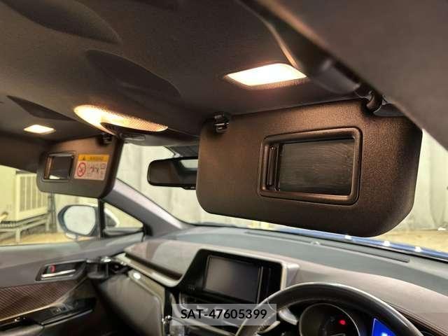 Toyota C-HR 2017-11 6690945-29