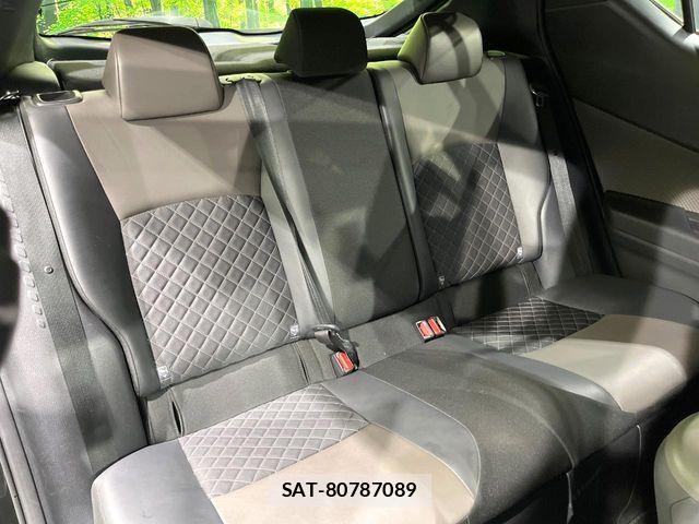 Toyota C-HR 2020-03 6715819-8