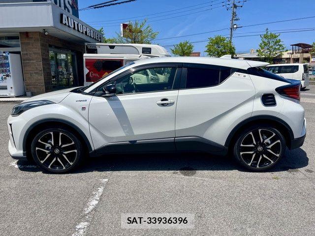Toyota C-HR 2020-01 6715818-3