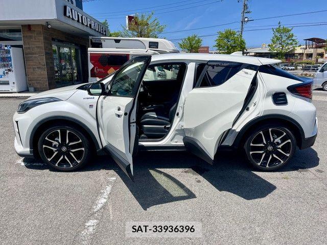 Toyota C-HR 2020-01 6715818-4