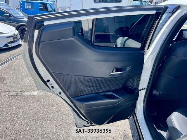 Toyota C-HR 2020-01 6715818-8
