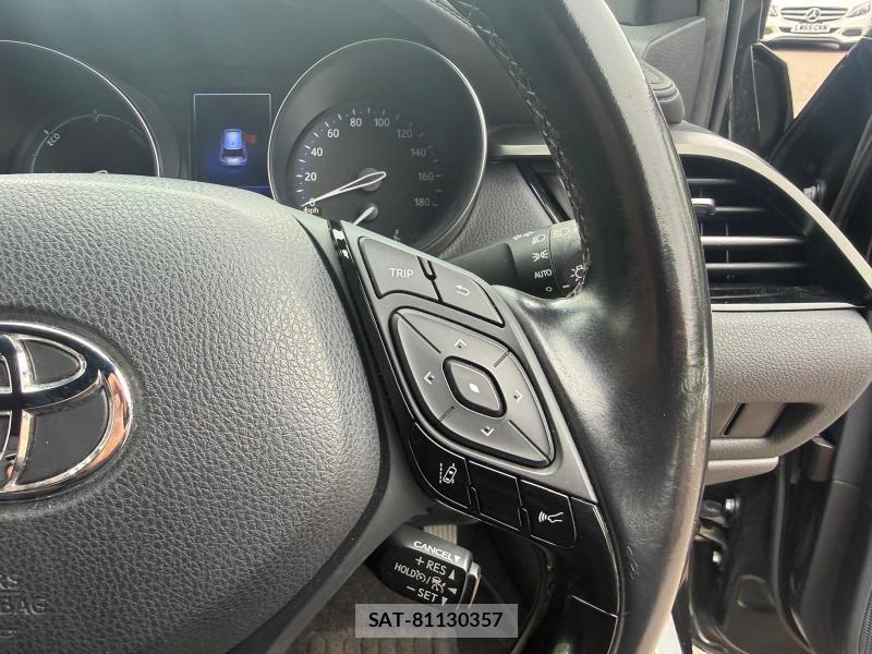 Toyota C-HR 2018-02 1305389-18