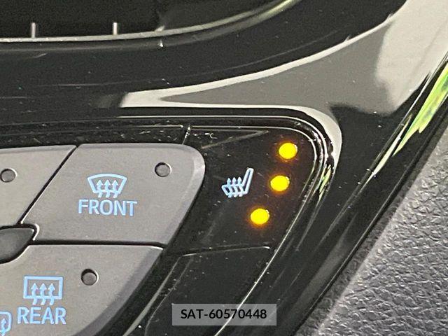 Toyota C-HR 2017-06 6751046-6