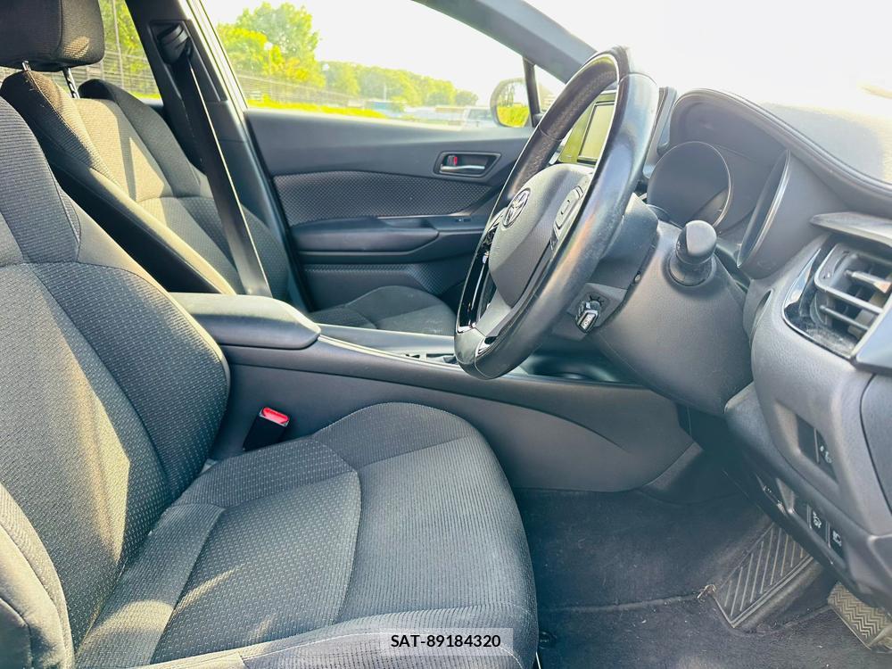 Toyota C-HR 2017 6714466-11