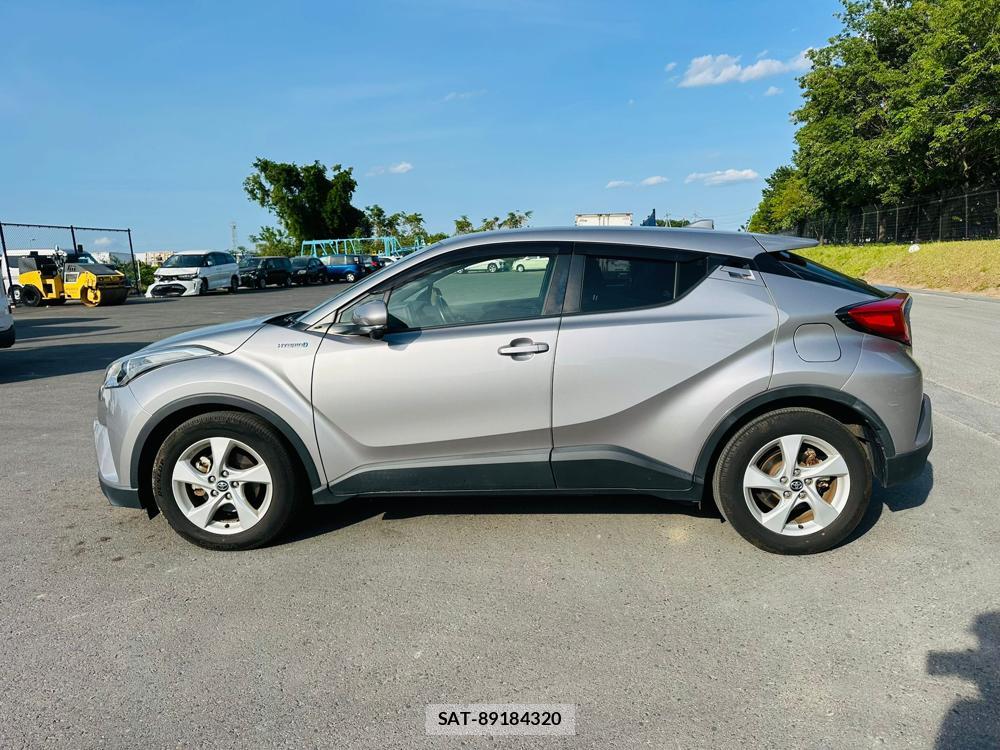 Toyota C-HR 2017 6714466-1