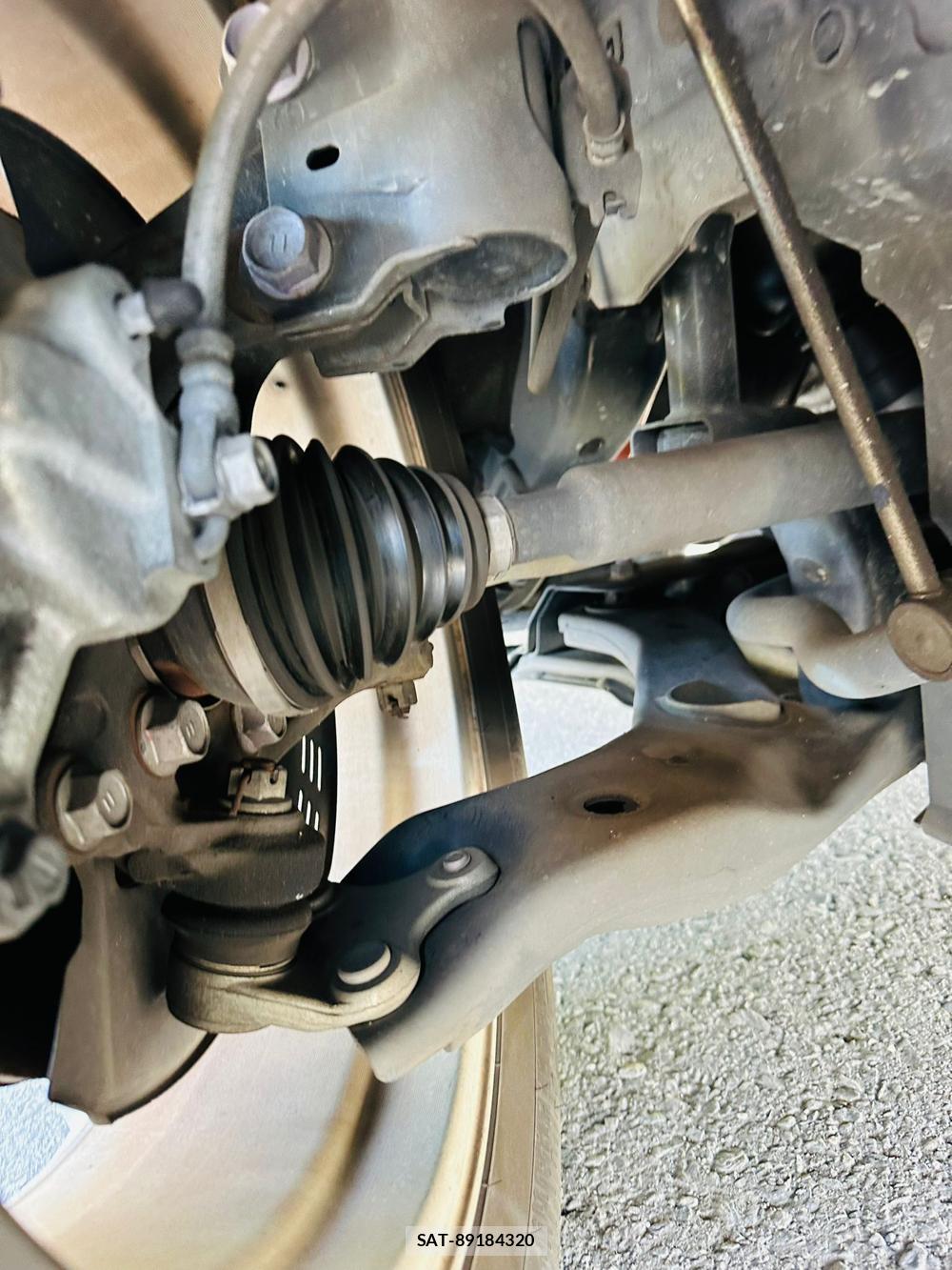 Toyota C-HR 2017 6714466-34