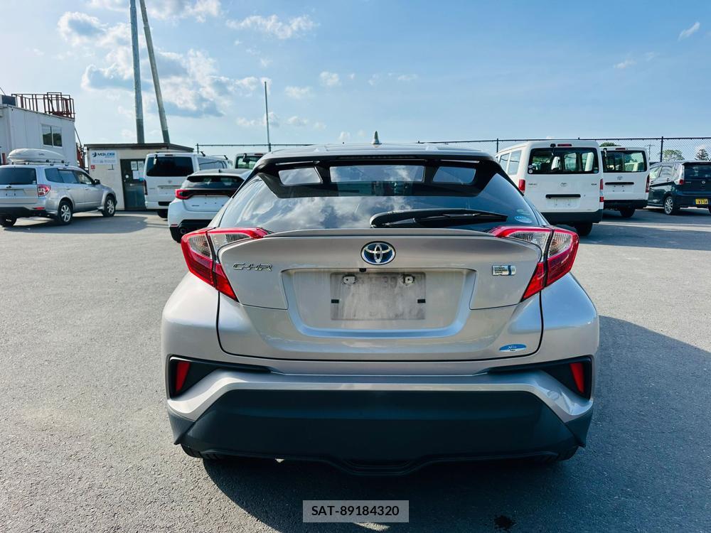 Toyota C-HR 2017 6714466-3