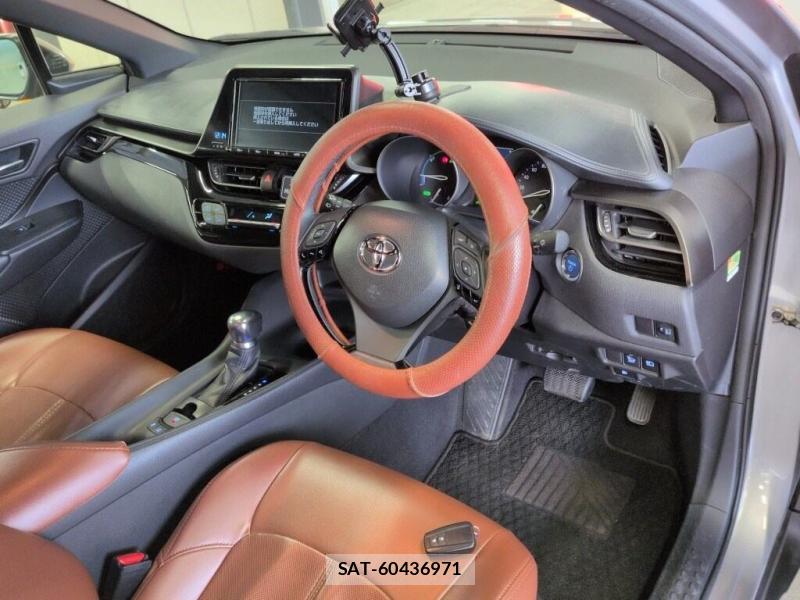 Toyota C-HR 2017 6820150-4