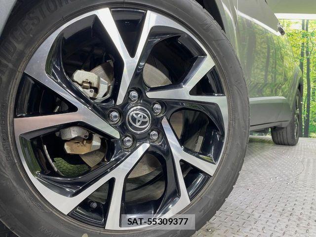Toyota C-HR 2020-02 6814173-12