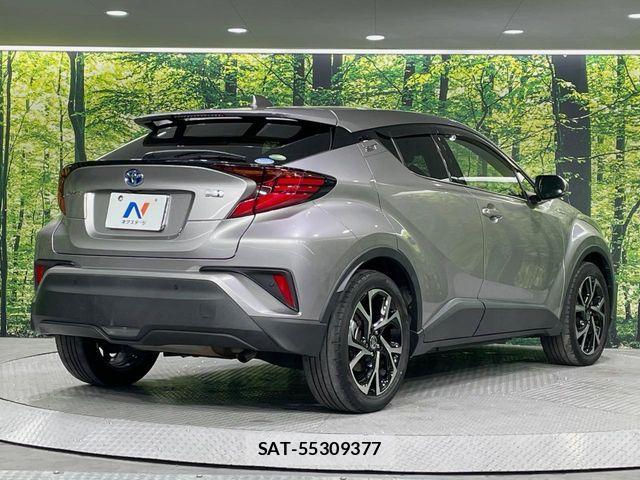 Toyota C-HR 2020-02 6814173-16