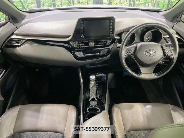 Toyota C-HR 2020-02 6814173-1