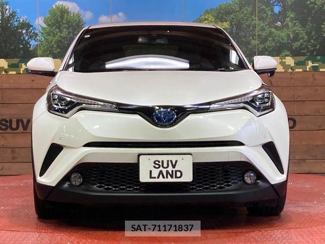 Toyota C-HR 2017-04 6814179-13