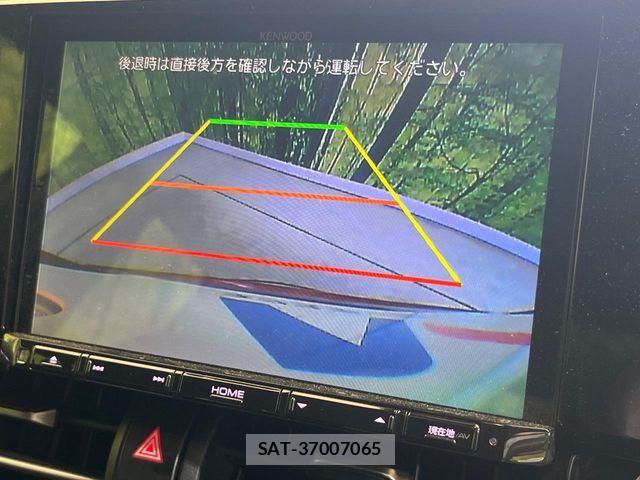 Toyota C-HR 2018-09 6814180-3