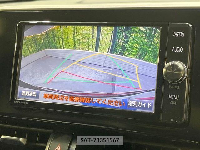 Toyota C-HR 2017-08 6814185-4