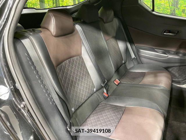 Toyota C-HR 2017-04 6814183-8