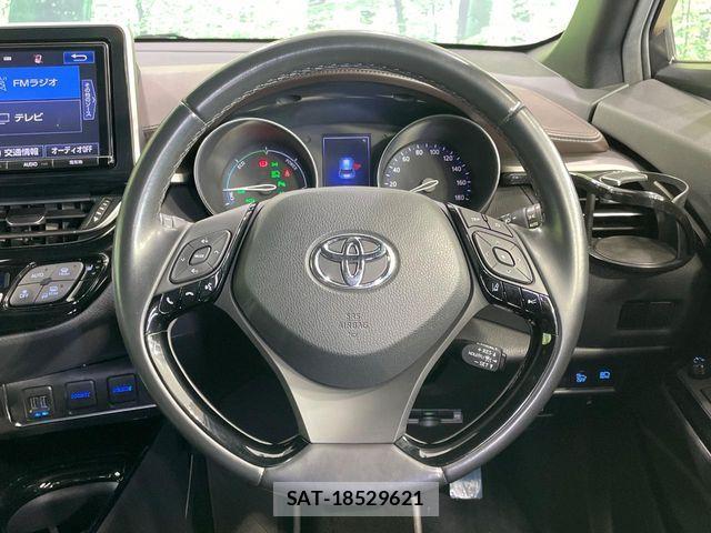 Toyota C-HR 2018-04 6814188-10