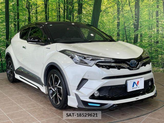 Toyota C-HR 2018-04 6814188-15