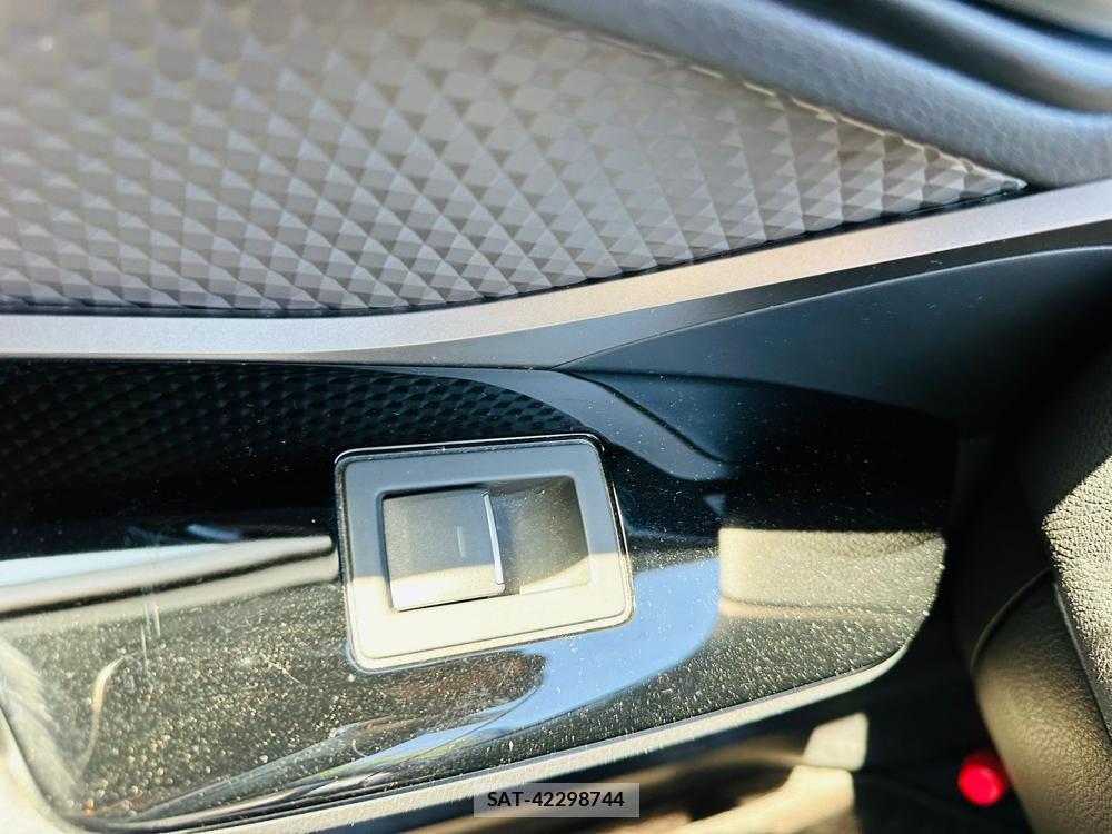 Toyota C-HR 2019 6341215-22