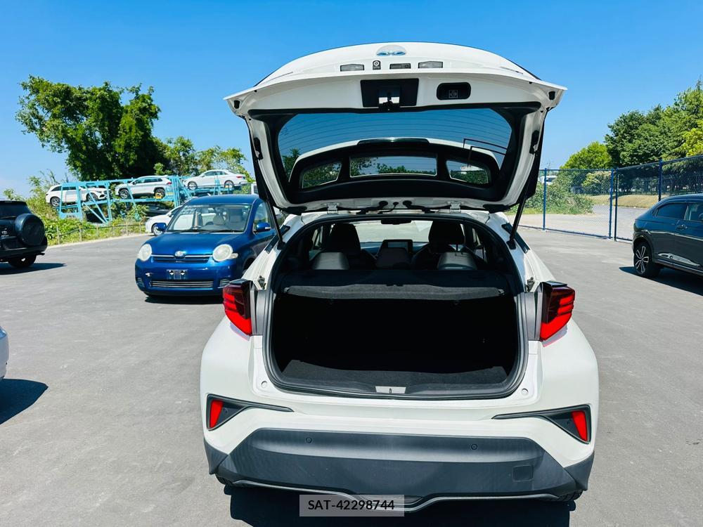 Toyota C-HR 2019 6341215-25