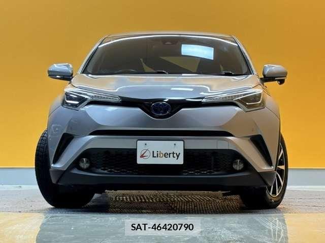 Toyota C-HR 2017-06 6903206-4
