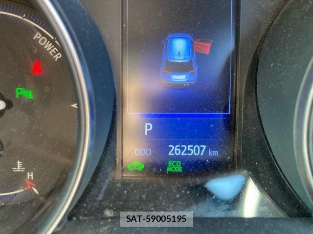 Toyota C-HR 2018-01 6903222-12