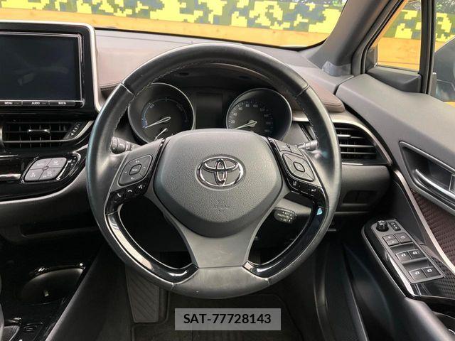 Toyota C-HR 2017-05 6903200-10