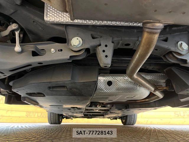 Toyota C-HR 2017-05 6903200-18