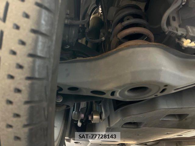 Toyota C-HR 2017-05 6903200-19