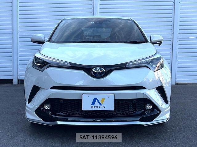 Toyota C-HR 2019-09 6903191-11