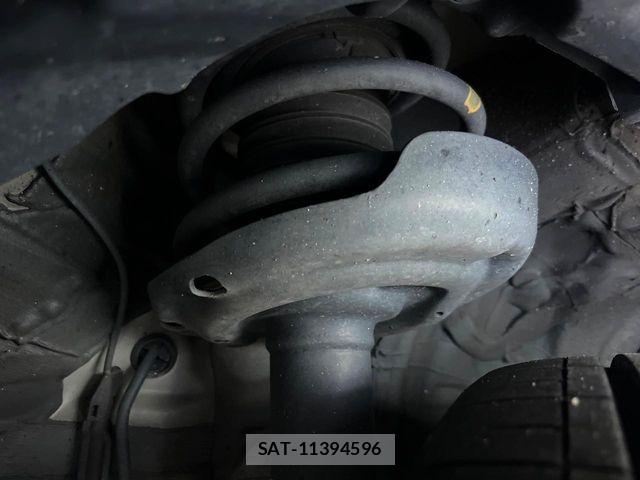 Toyota C-HR 2019-09 6903191-19