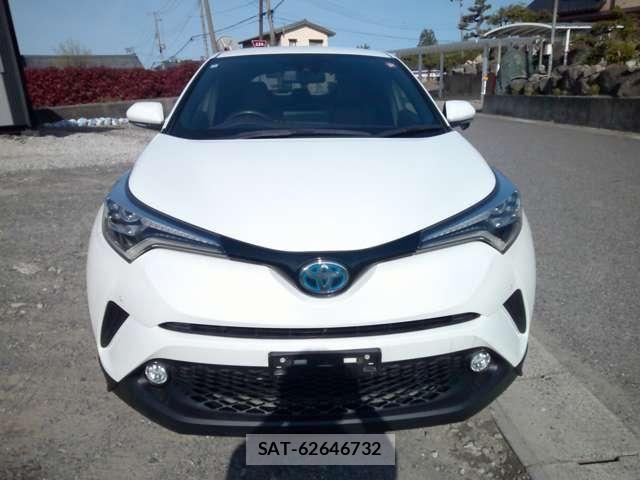 Toyota C-HR 2018-06 6903201-1