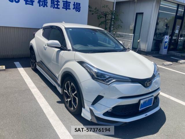 Toyota C-HR 2019-08 6903178-0