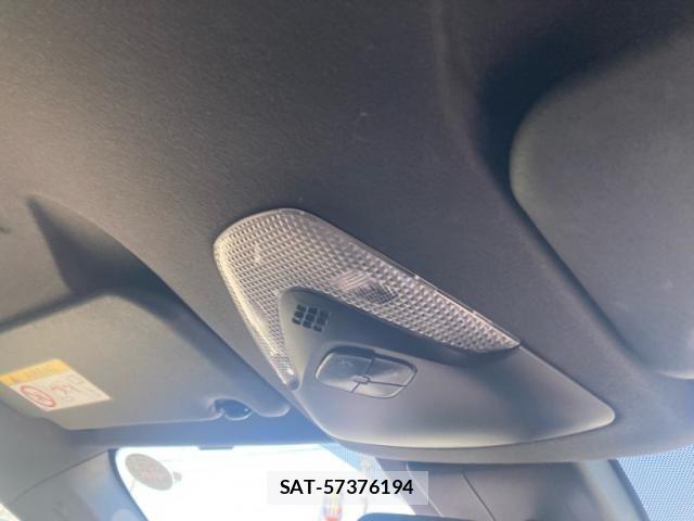 Toyota C-HR 2019-08 6903178-19