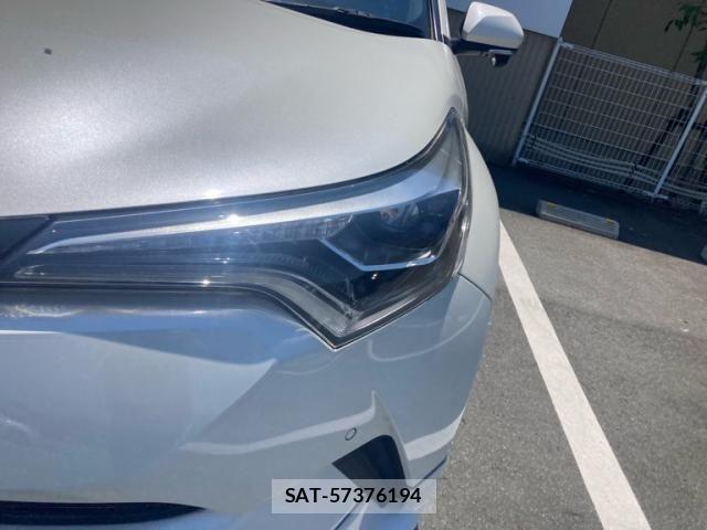 Toyota C-HR 2019-08 6903178-5