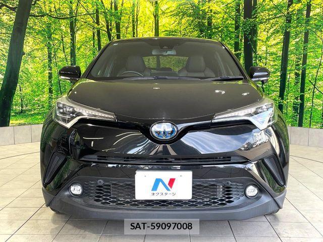 Toyota C-HR 2019-07 6903189-13