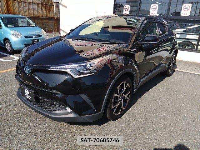 Toyota C-HR 2017-05 6903205-4