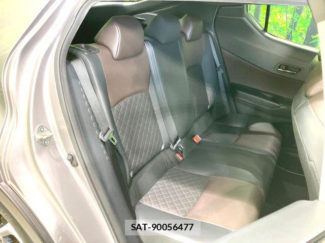 Toyota C-HR 2018-03 6903188-9