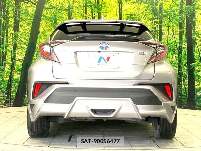 Toyota C-HR 2018-03 6903188-14