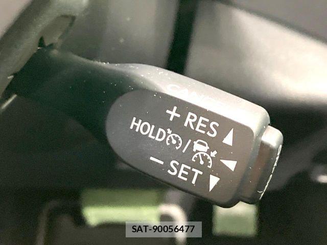 Toyota C-HR 2018-03 6903188-5
