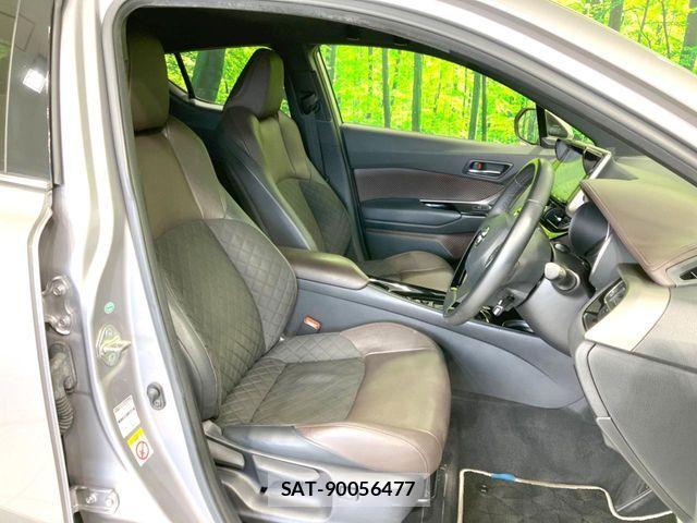 Toyota C-HR 2018-03 6903188-8