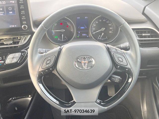 Toyota C-HR 2019-11 6903183-11