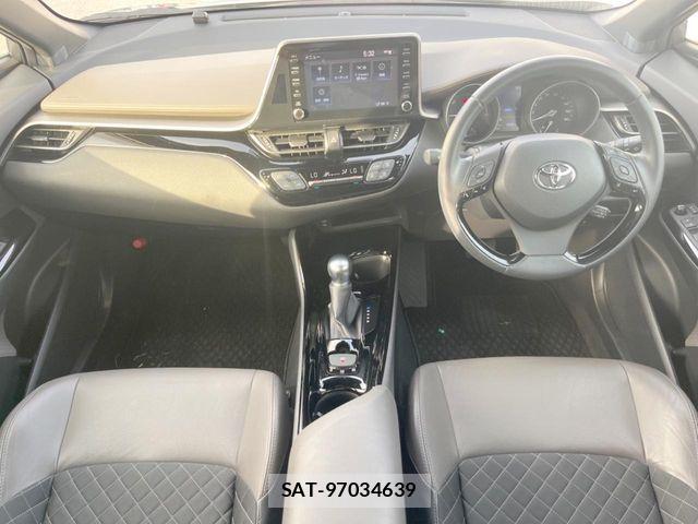 Toyota C-HR 2019-11 6903183-1