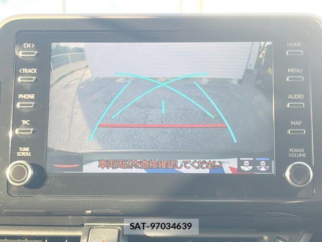 Toyota C-HR 2019-11 6903183-4