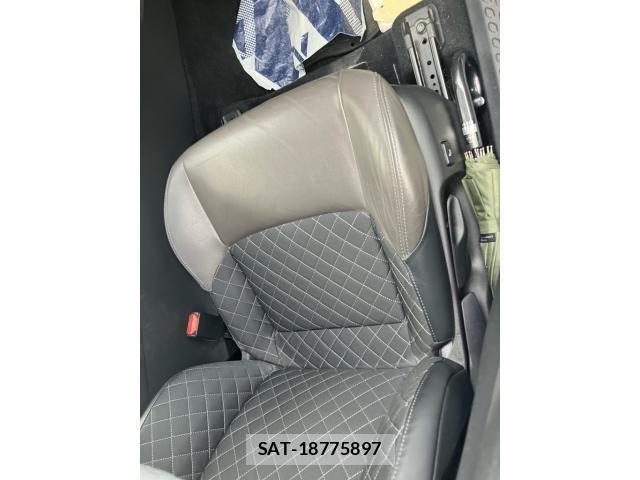 Toyota C-HR 2021-07 6903182-16
